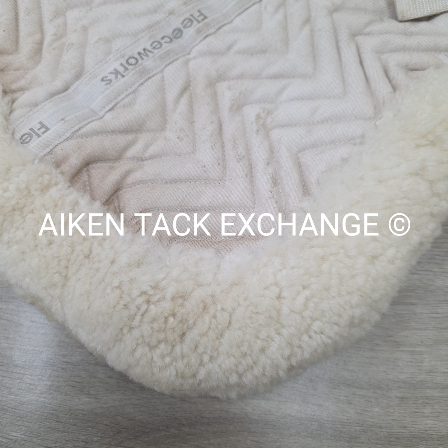 Fleeceworks Sheepskin Perfect Balance with Rolled Edge Half Pad