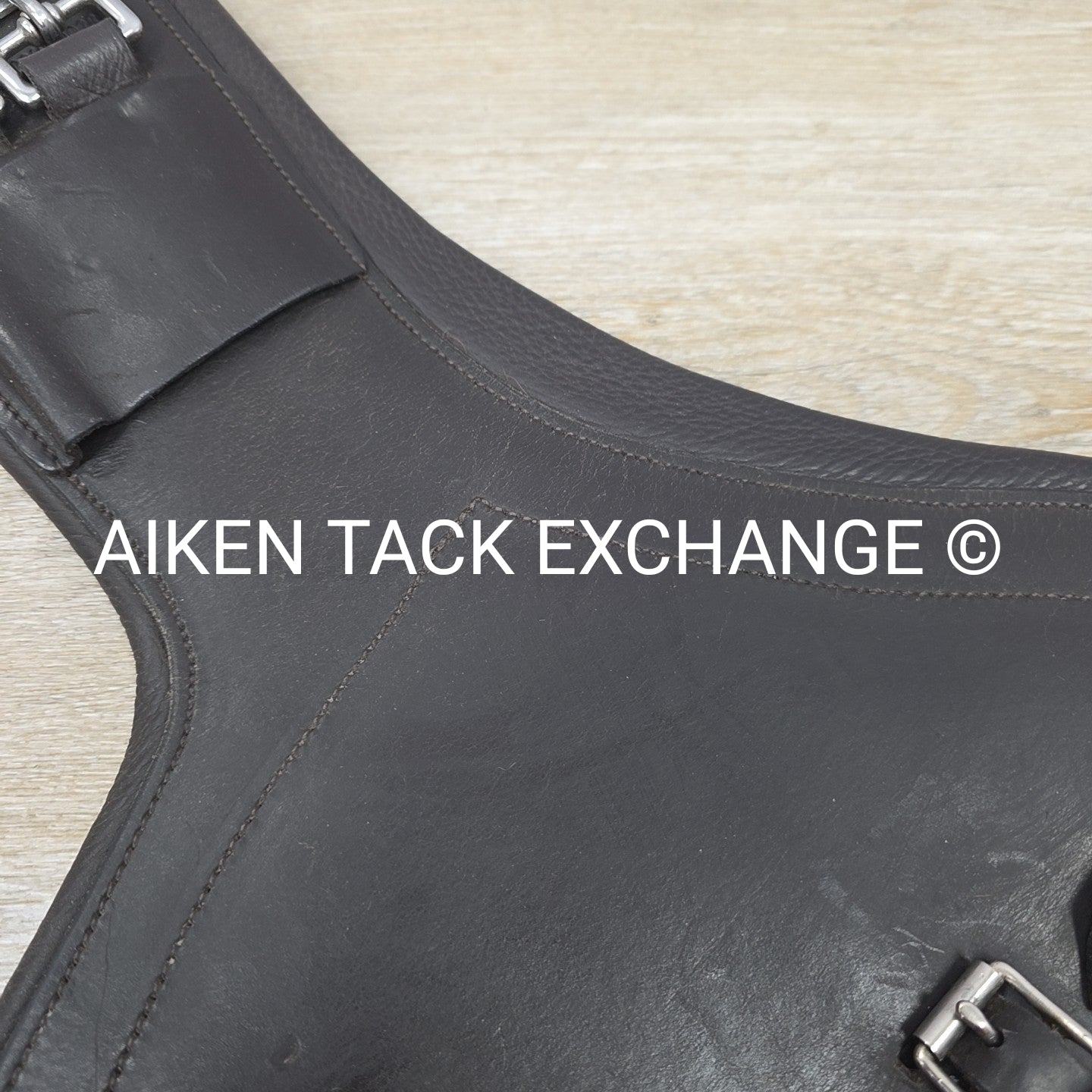 Fairfax Short Stud Guard Belly Guard Girth, Size 28" (has blemishes)