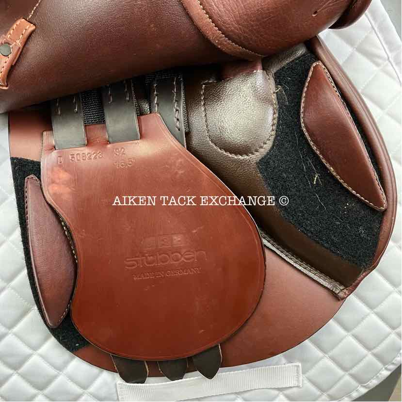 **SOLD** 2018 Stubben Redwood Ascend Close Contact Jump Saddle, 16.5" Seat, 32cm Tree - Wide, Wool Flocked Panels