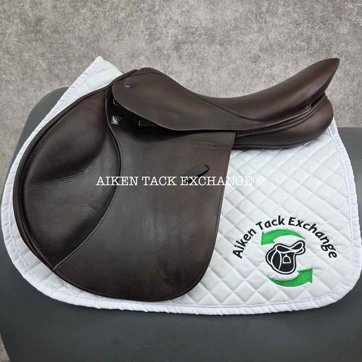 2021 Stubben Ascend Close Contact Jump Saddle, 18" Seat, 27cm Tree - Narrow, Wool Flocked Panels