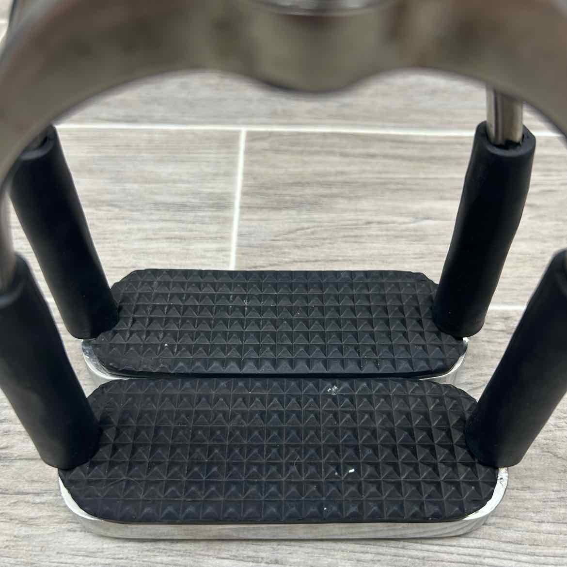 MDC Ultimate Stirrups, 4.75'
