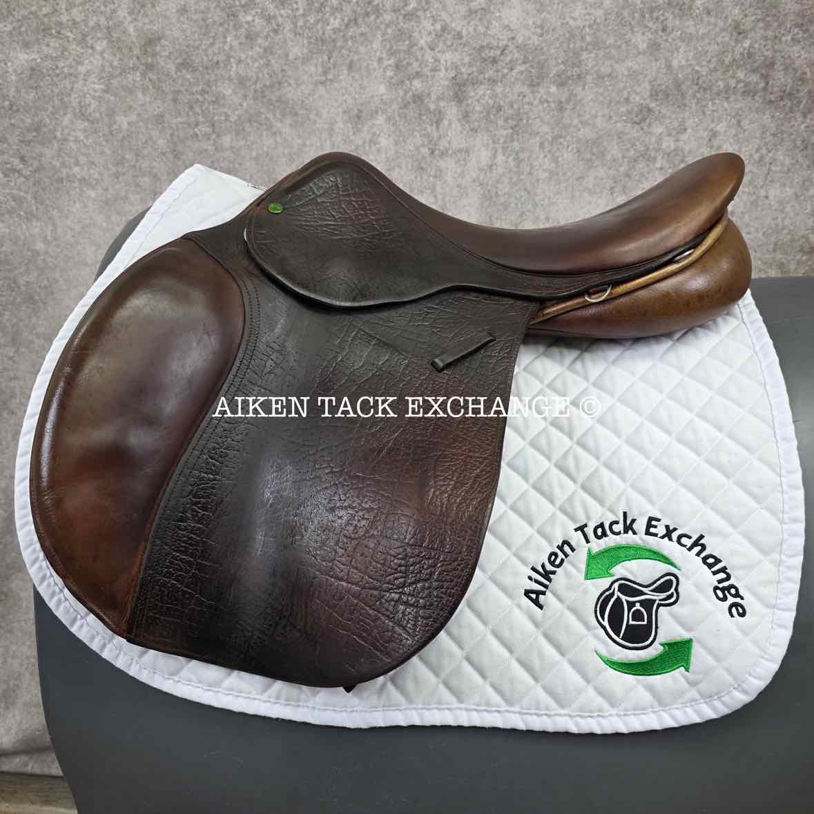 2008 County Innovation Jump Saddle, 17.5" Seat, Medium Wide Tree, Wool Flocked Panels