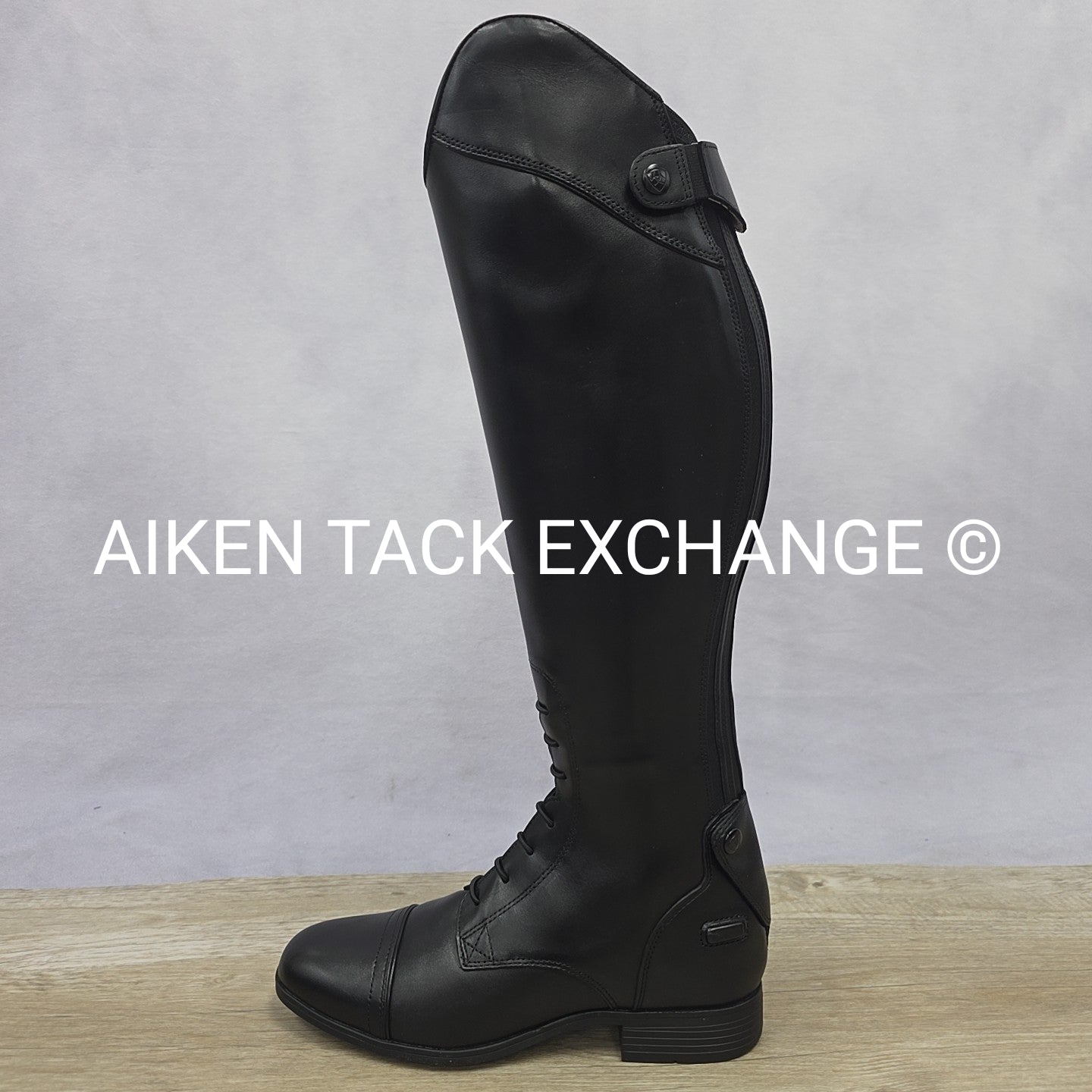 Ariat Kinsley Field Boot, Size 9 Regular Short