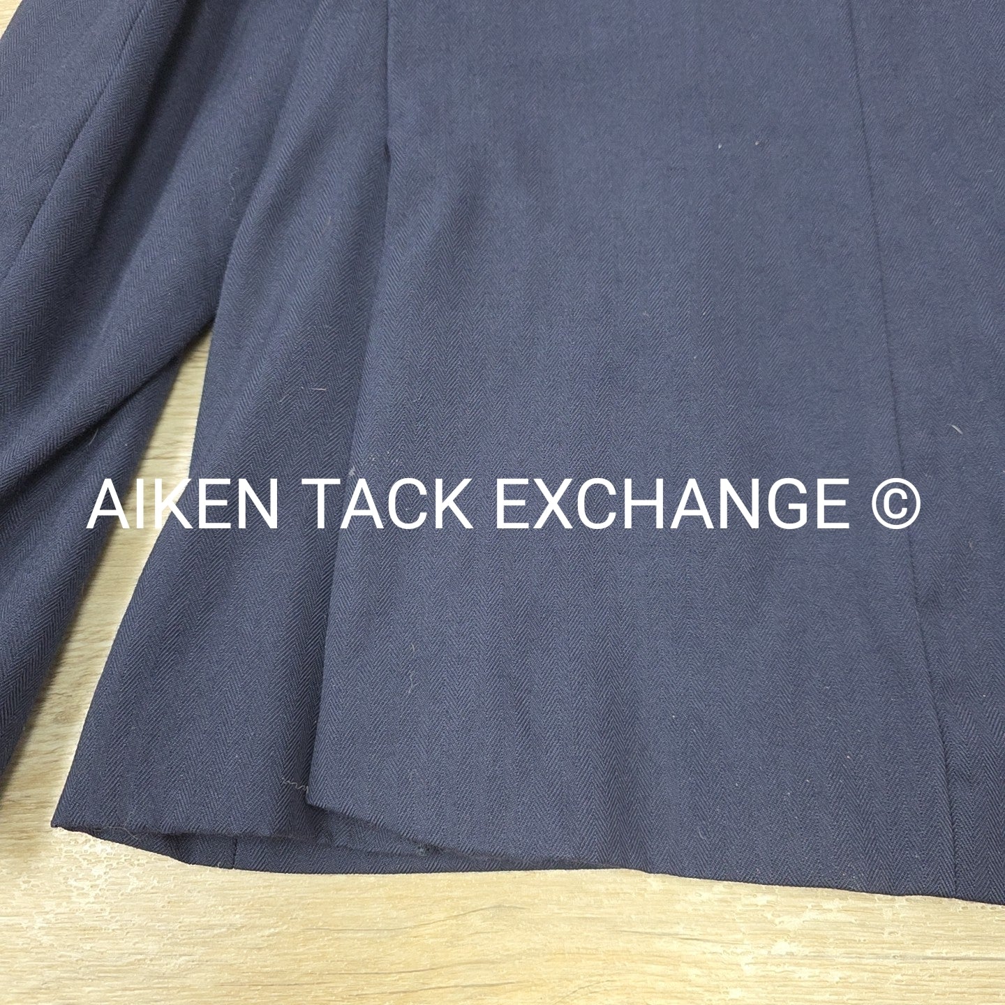 Platinum Show Coat, Size 10