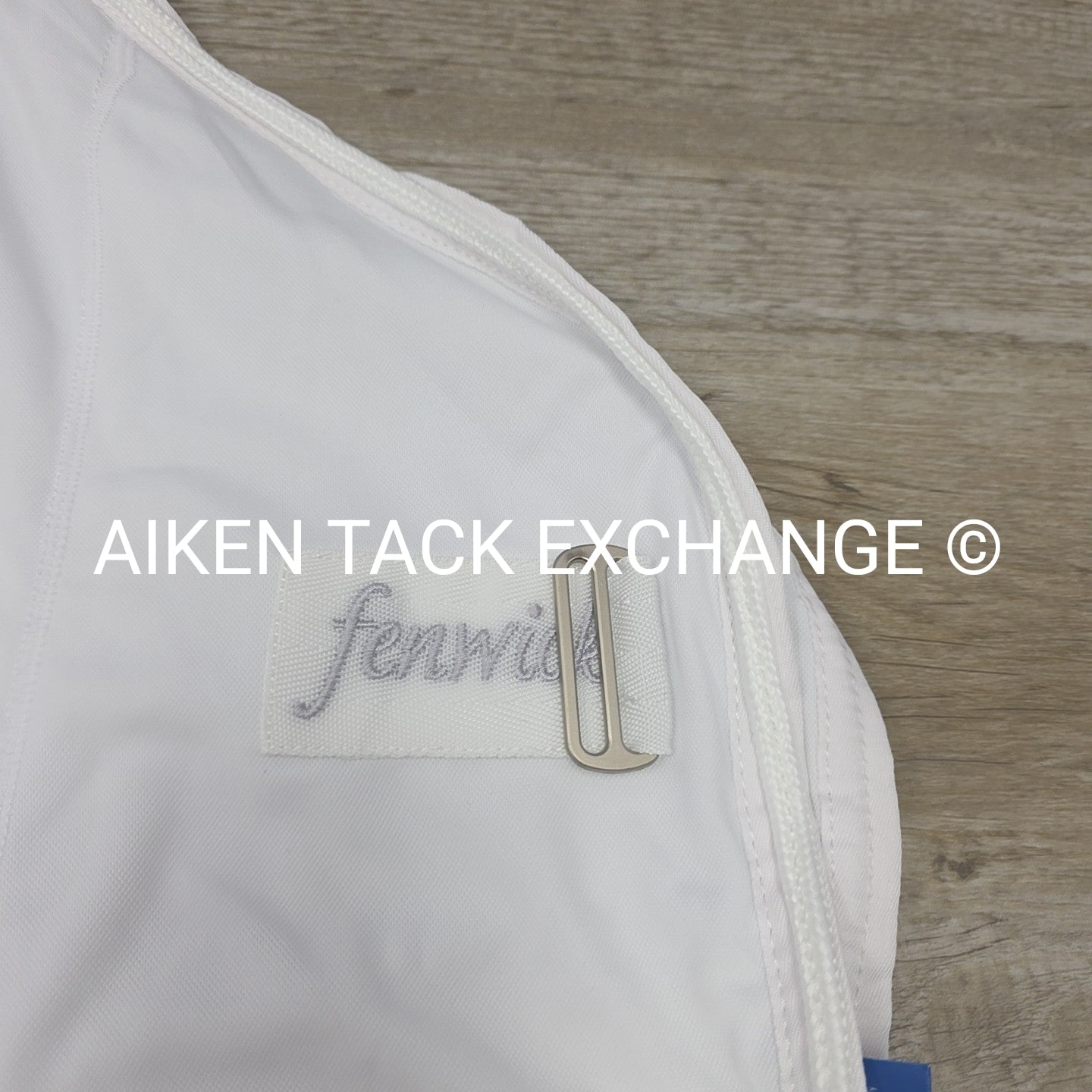 Fenwick Equestrian Therapeutic Jade Cooler, White (has marks), 82"