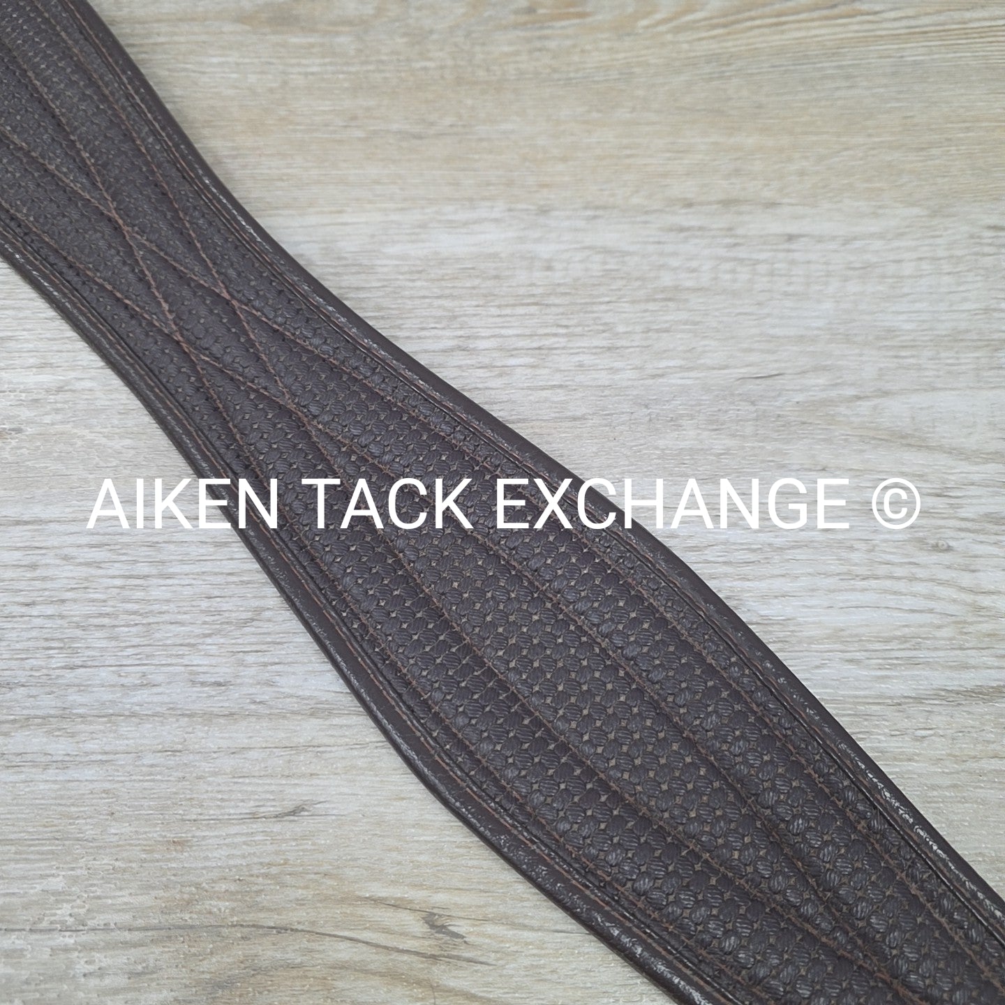 Ovation Chafeless Girth with Single End Elastic, Brown, 52"