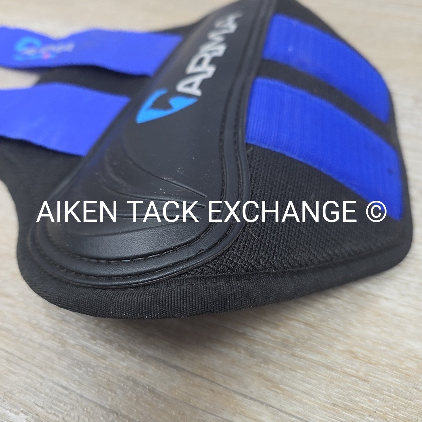 Shires Arma Air Motion Brushing Boots, Size Cob