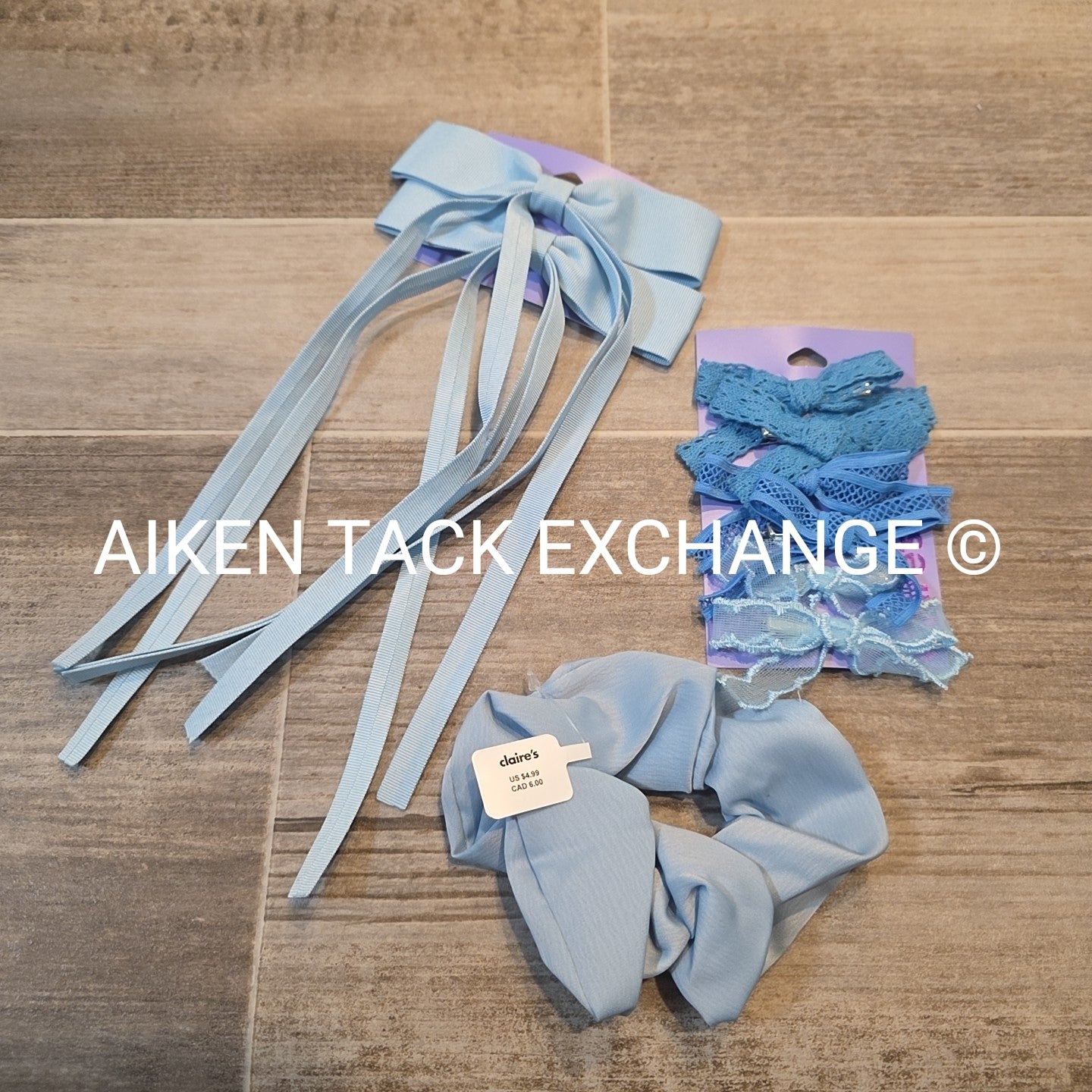 Claire's Hair Bundle - 1 Scrunchie, 8 Hair Clips