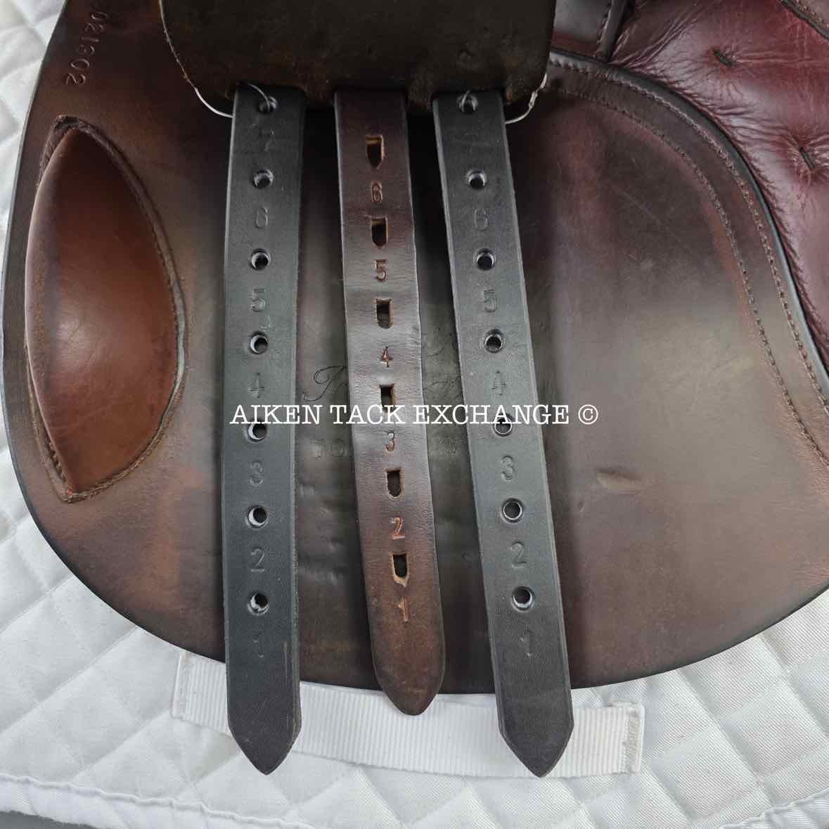 2008 County Innovation Jump Saddle, 17.5" Seat, Medium Wide Tree, Wool Flocked Panels