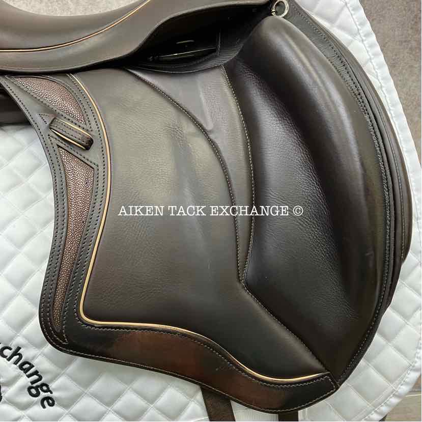 2020 Stackhouse & Ellis Monoflap Dressage Saddle, 17.5" Seat, Medium Wide Tree