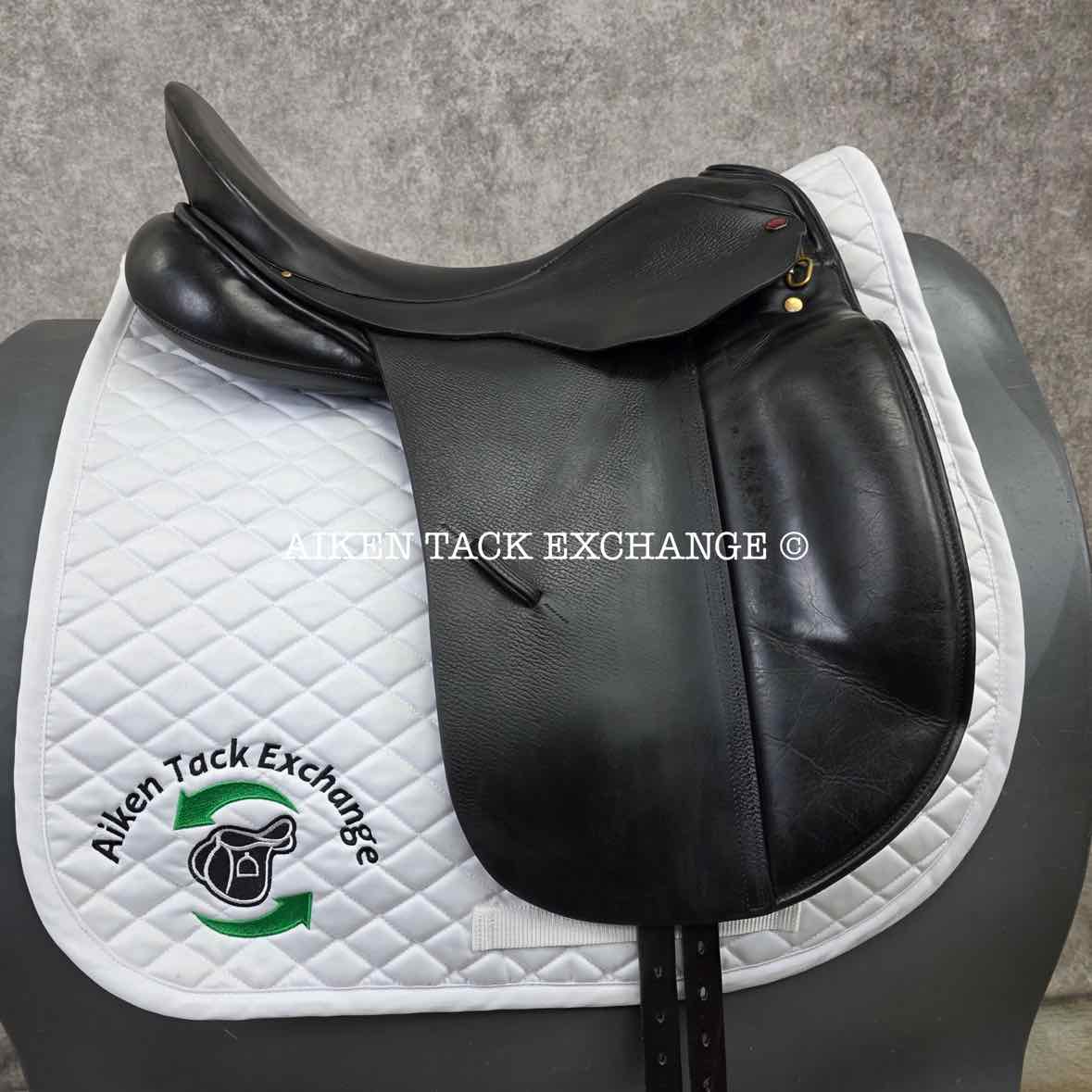 Albion SLK Dressage Saddle, 18" Seat, Medium Wide Tree, Wool Flocked Panels