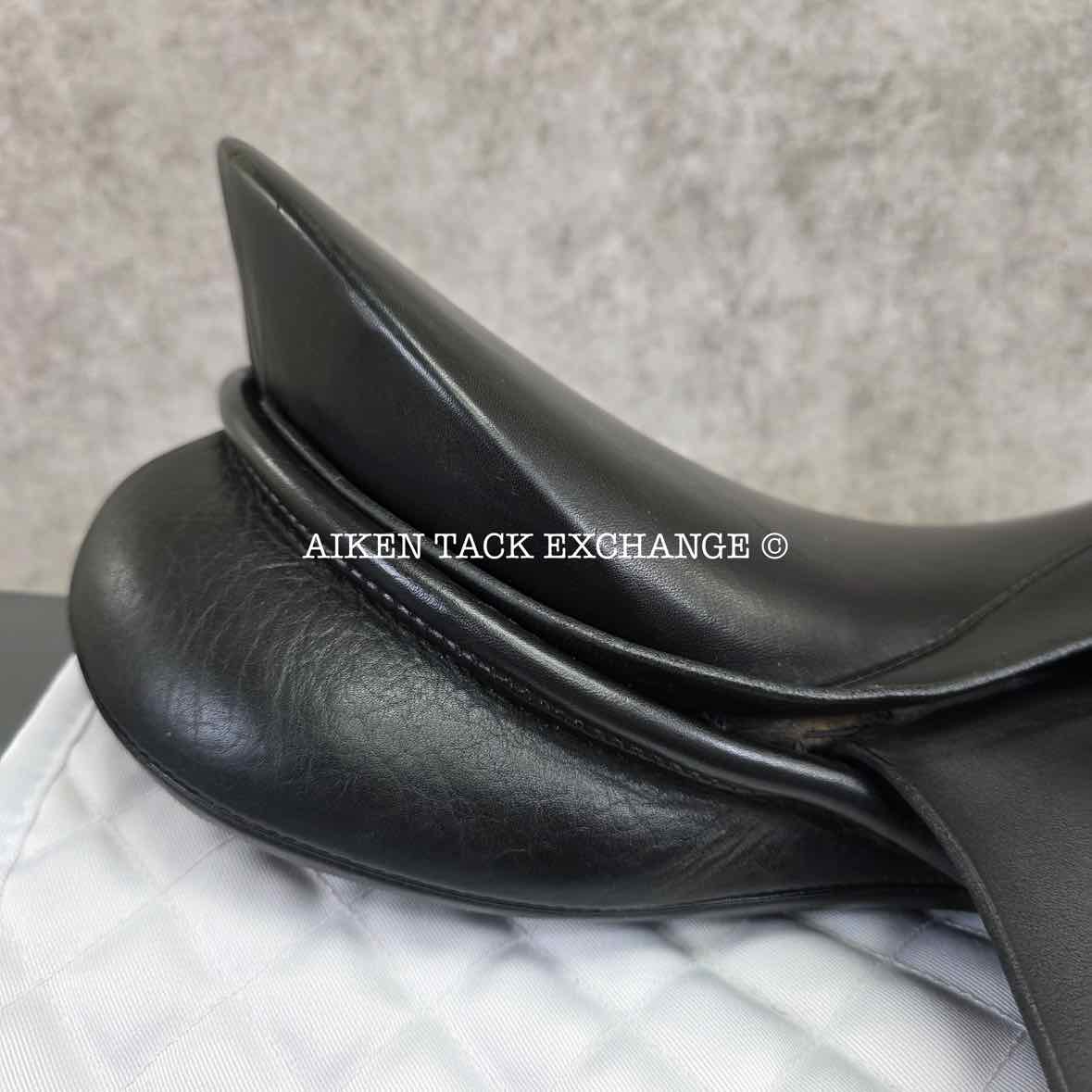 2005 Passier Grand Gilbert Dressage Saddle, 17" Seat, Medium Wide Tree, Wool Flocked Panels