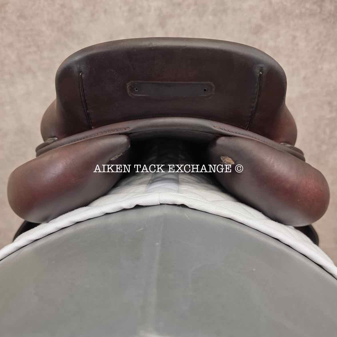 **SOLD** 2012 CWD SE02 Close Contact Jump Saddle, 17" Seat, 1C Flap, Medium Tree, Foam Panels