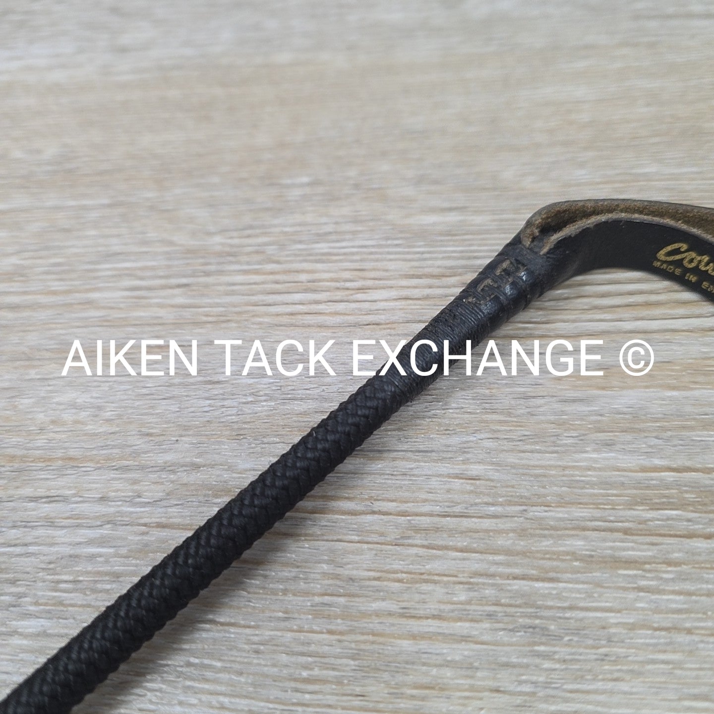 County Riding Crop / Whip with Loop Handle, Black