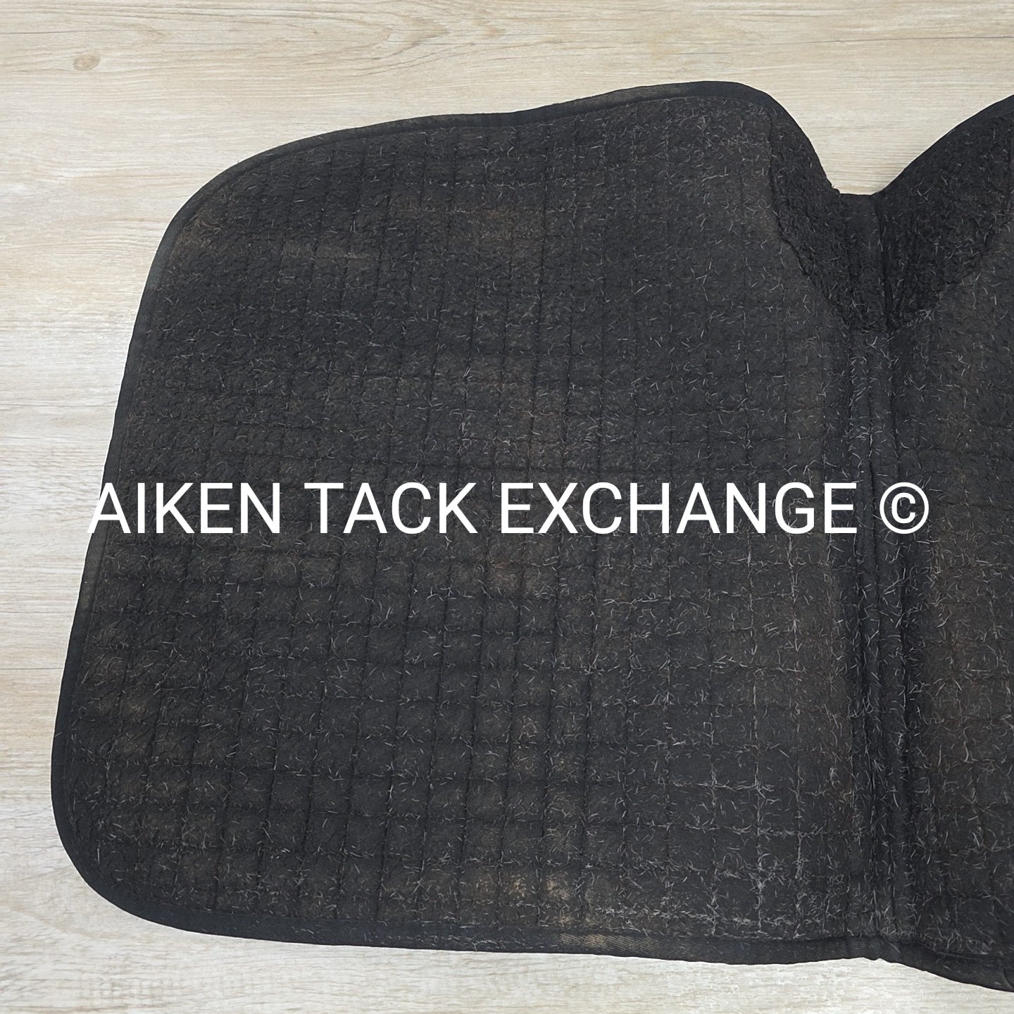 BARGAIN BUNDLE: 2 Back On Track Therapeutic Dressage Saddle Pads