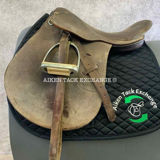 Gladiator Polo Saddle, 18" Seat, Narrow Tree, Foam Panels, Comes with Stirrups & Leathers