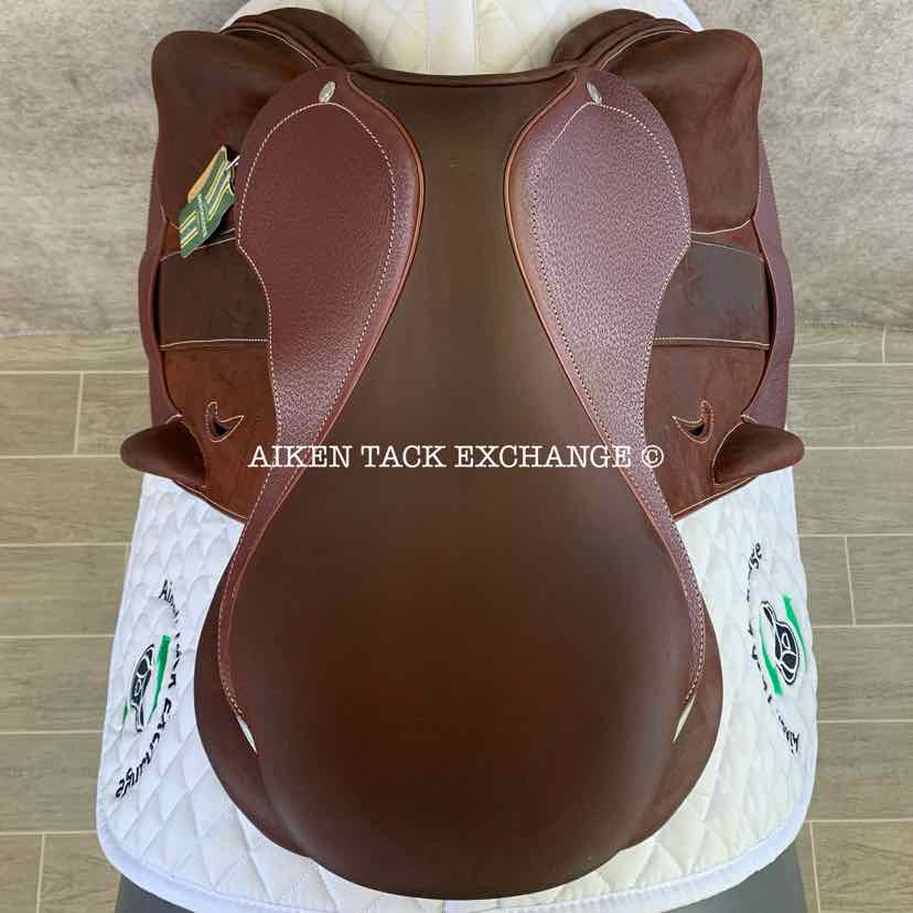 2023 Devoucoux Chiberta K Monoflap Jump Saddle, 16.5" Seat, 0KA Flap, Medium Tree, D3D Panels, Full Buffalo Leather