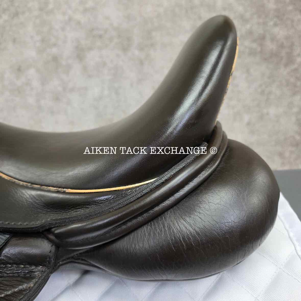 2019 Custom Saddlery Wolfgang Omni Monoflap Dressage Saddle, 17" Seat, Adjustable Tree, Wool Flocked Panels