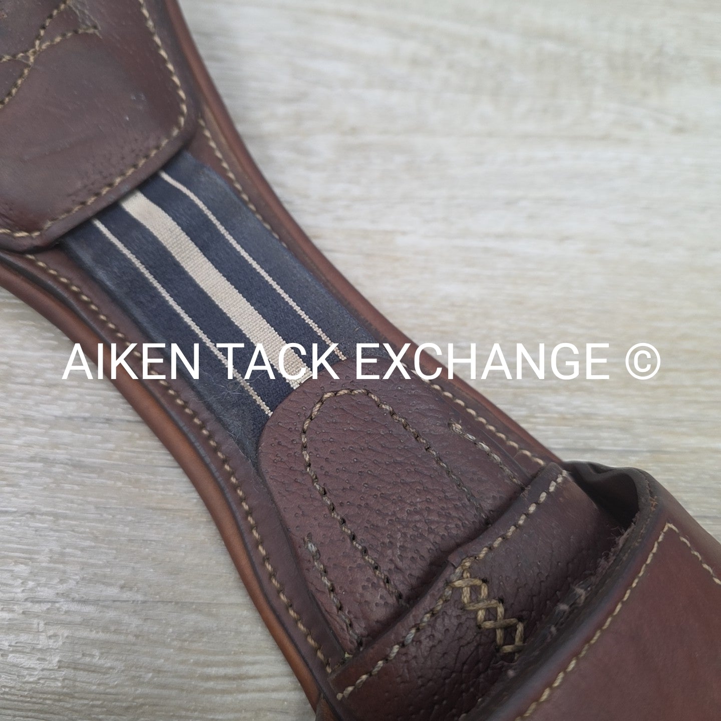 Antares Short Girth, Brown, 24"