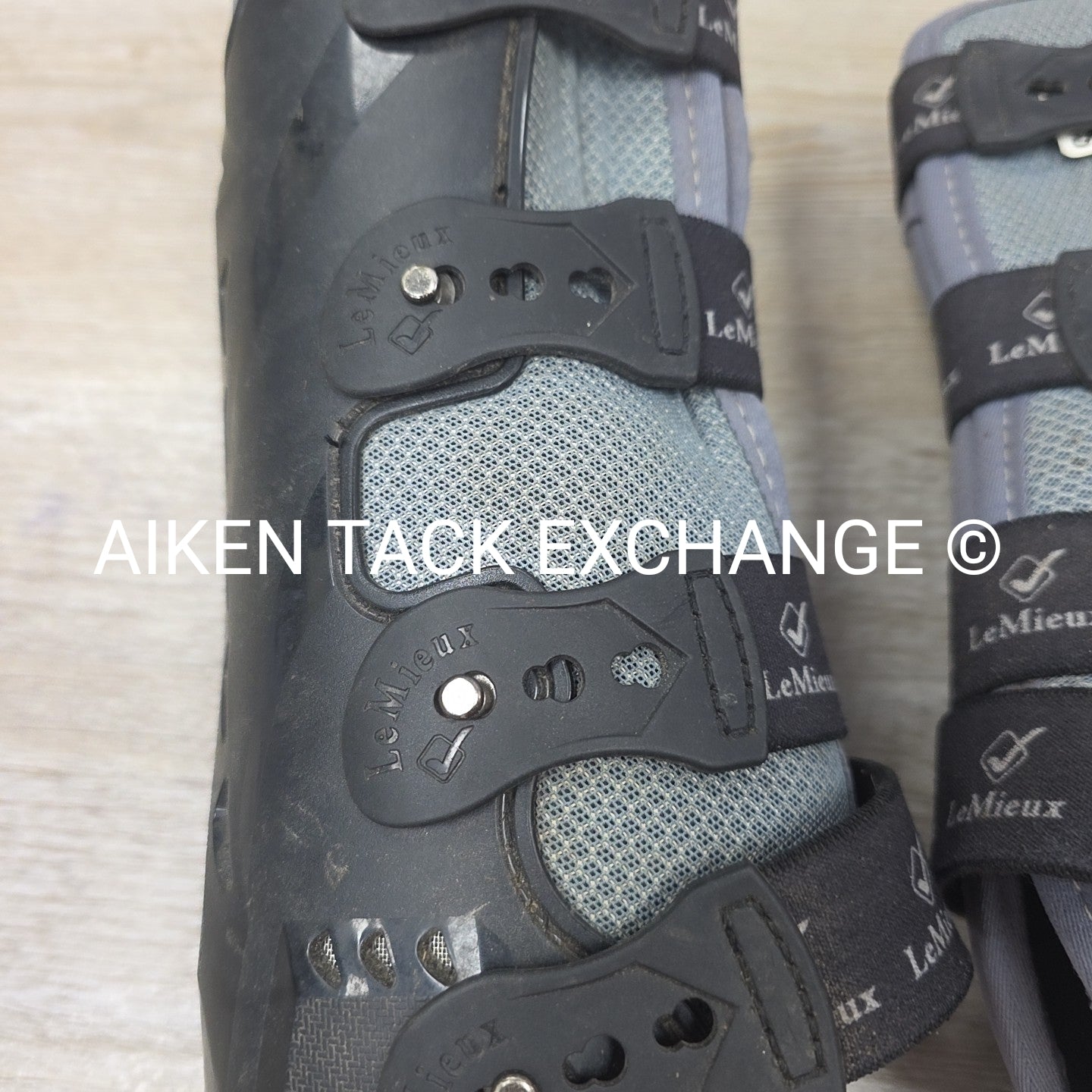BARGAIN BUNDLE: LeMieux Open Front Tendon Boots, Medium Front & Large Hind