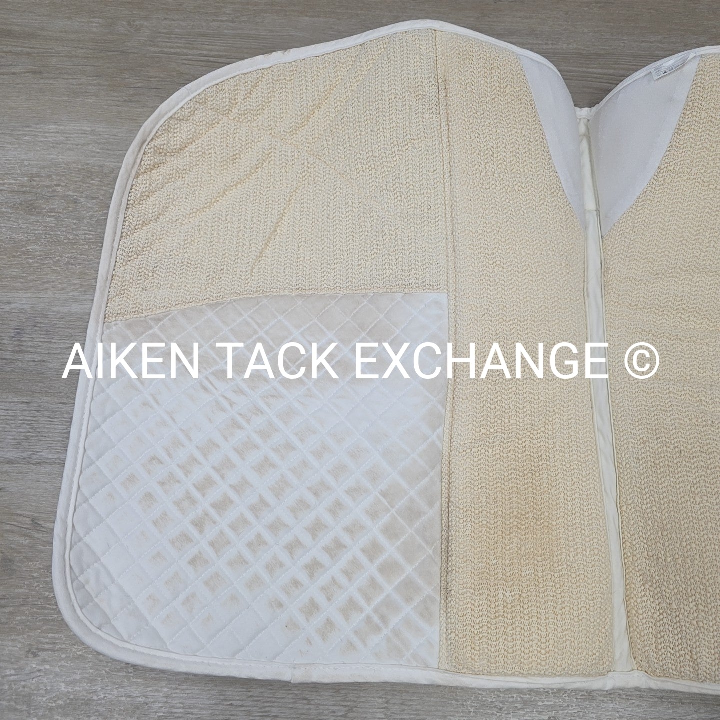 Success Equestrian Deluxe Dressage No Slip Saddle Pad