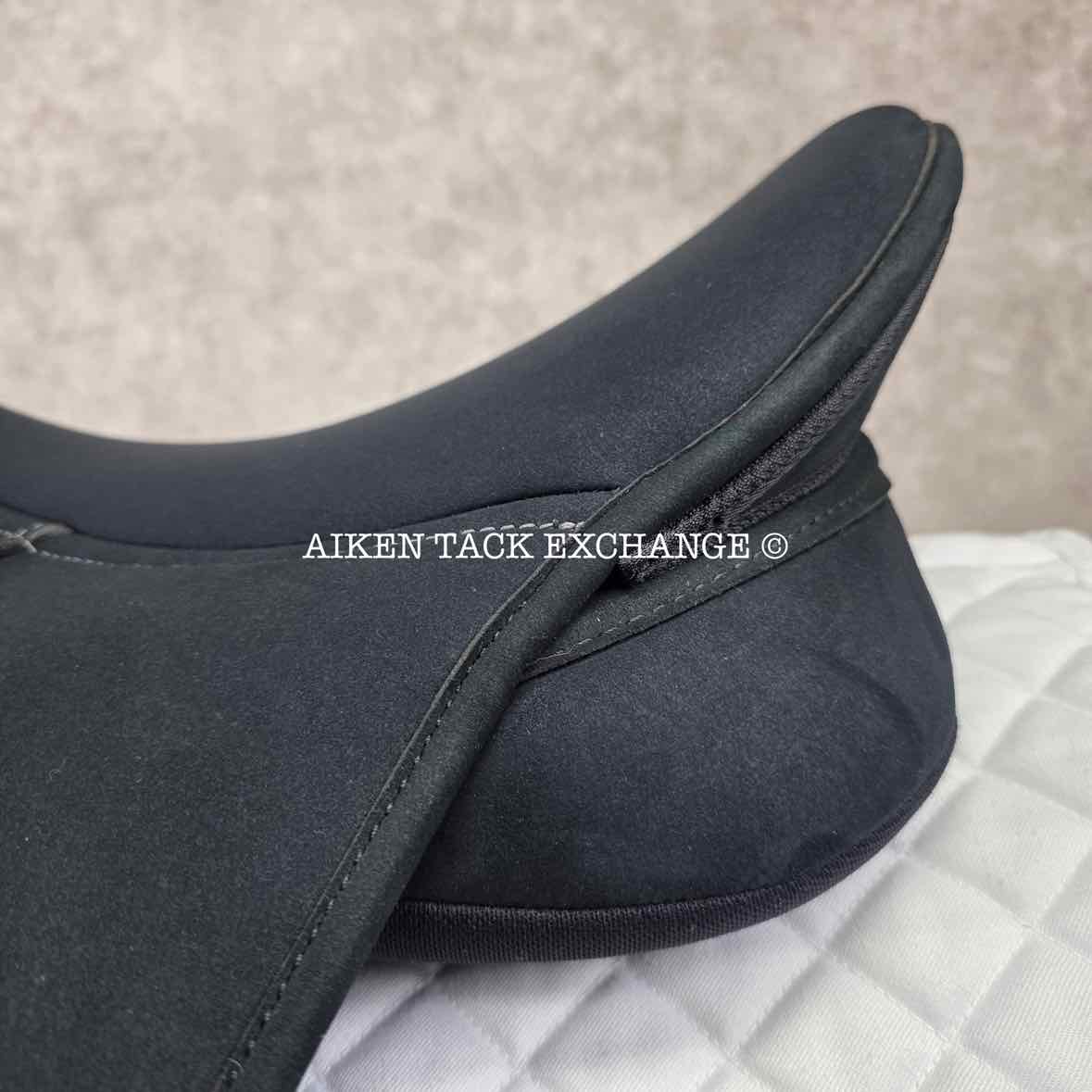 2022 Wintec Lite Wide All Purpose D'Lux Saddle with HART, 17.5" Seat, Adjustable Tree - Changeable Gullet, CAIR Panels