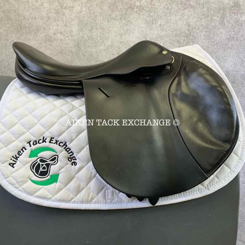 2004 Butet L-Seat (Semi Deep) Close Contact Jump Saddle, 18" Seat, 2.25 Flap, Medium Tree, Foam Panels