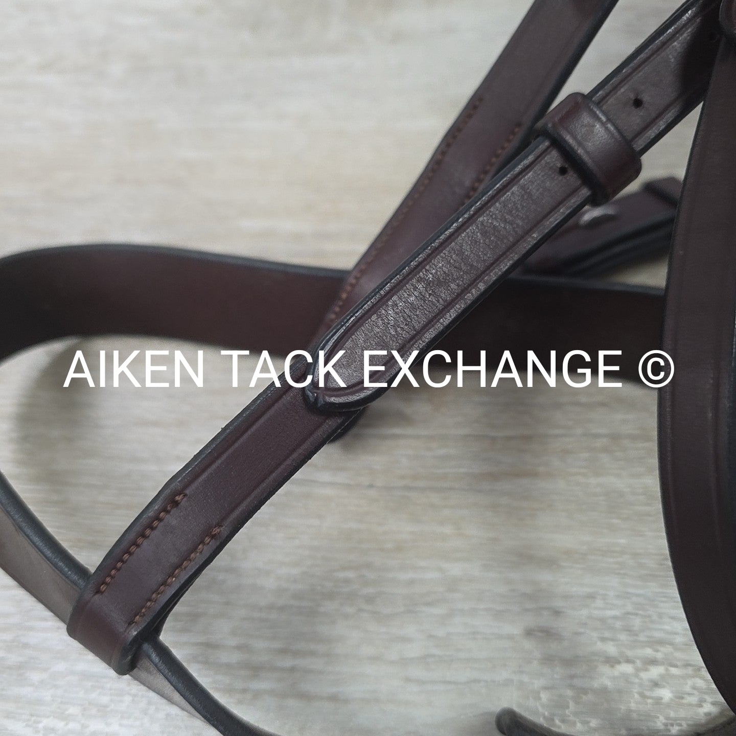KL Select Foxwell Flat Hunt Bridle with Matching Laced Reins, Brown, Size Full