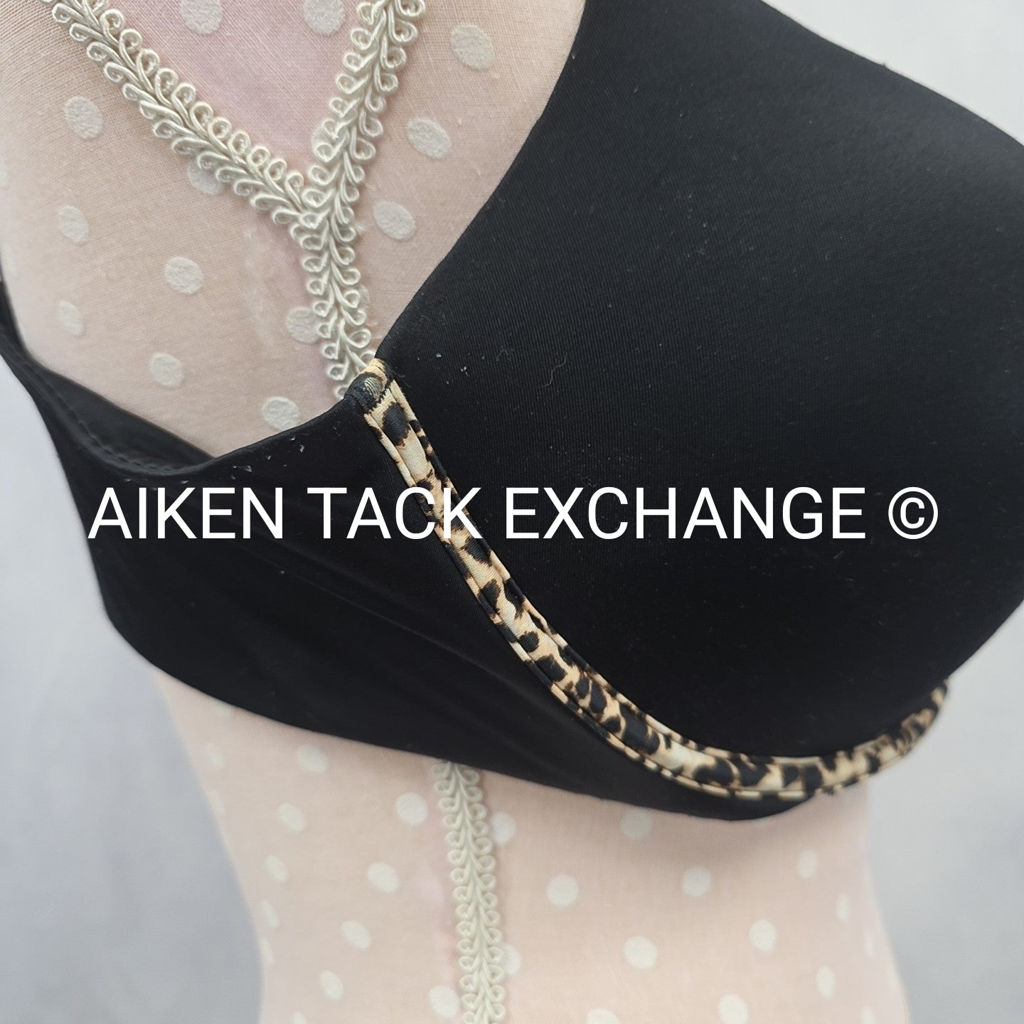 Victoria's Secret Wireless Balconette Push-Up Bra, Size 38DD