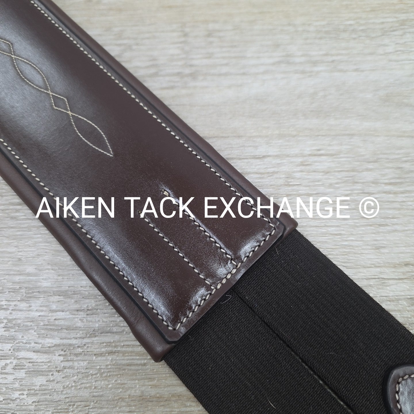 KL Select Black Oak Eco Hunter Girth, Brown, 50"