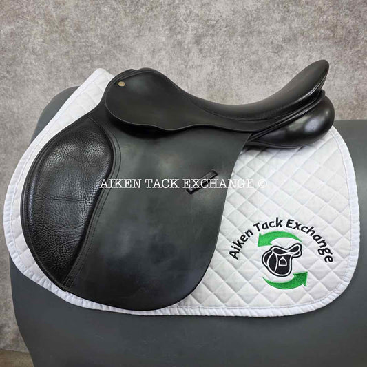 1999 County Eventer All Purpose Saddle, 17.5" Seat, Medium Tree, Wool Flocked Panels