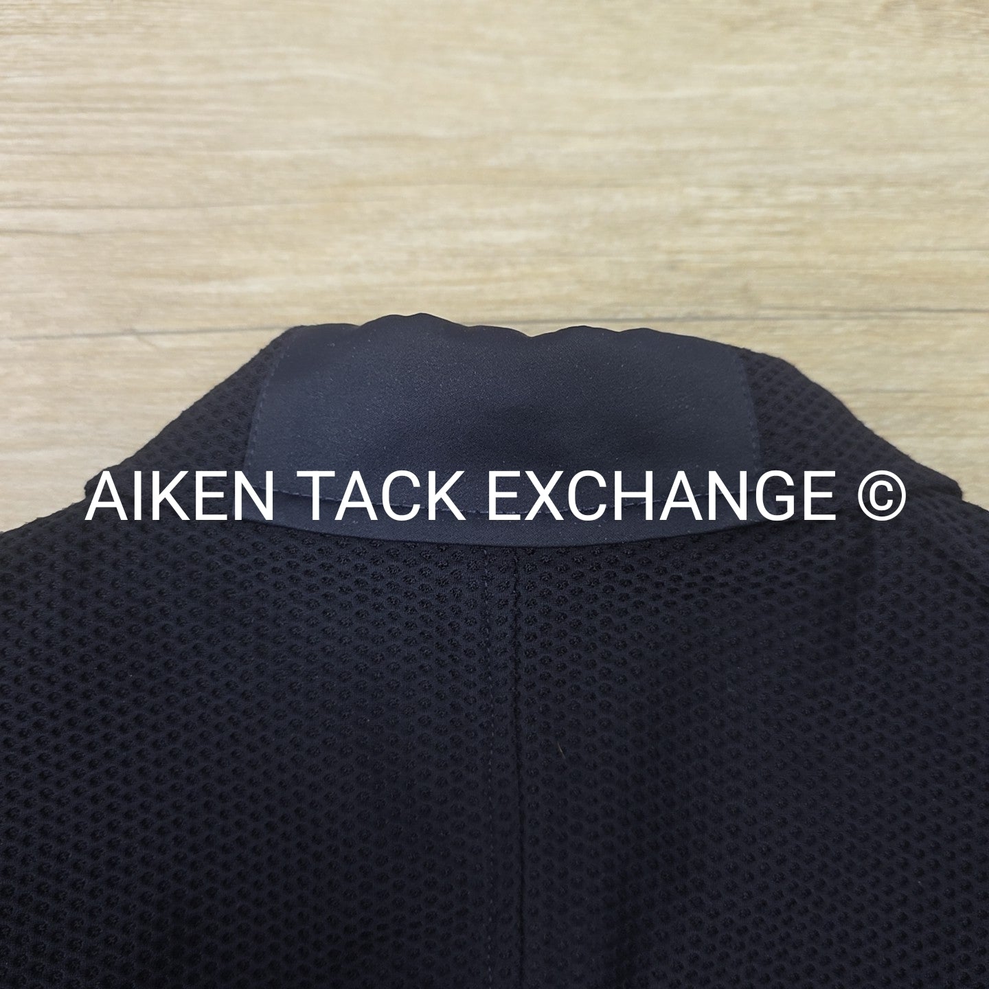 Anademi Jester Mesh Show Coat, Size Large