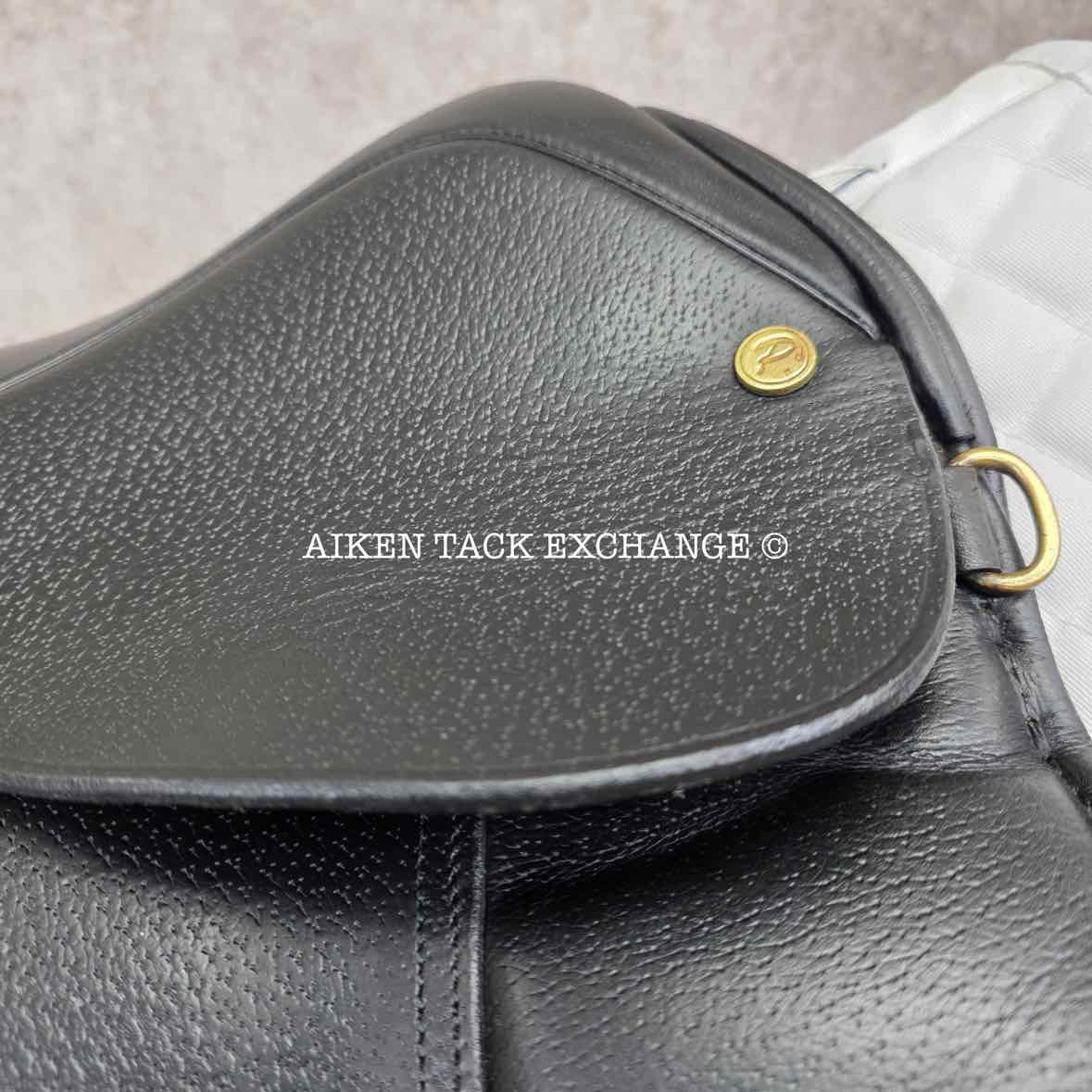 Performer Dressage Saddle, 17.5" Seat, Wide Tree, Wool Flocked Panels