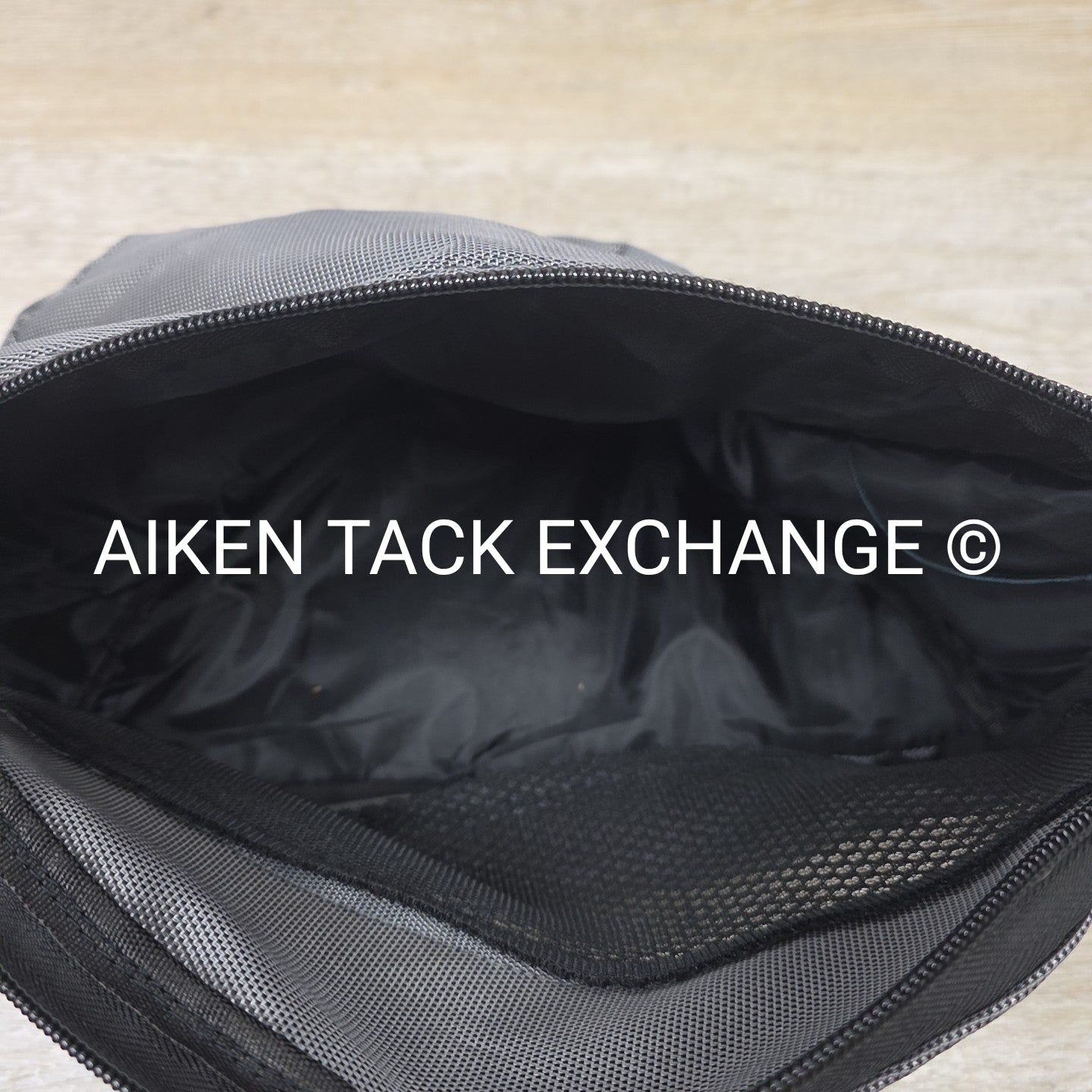 Gatehouse Padded Nylon Helmet Bag