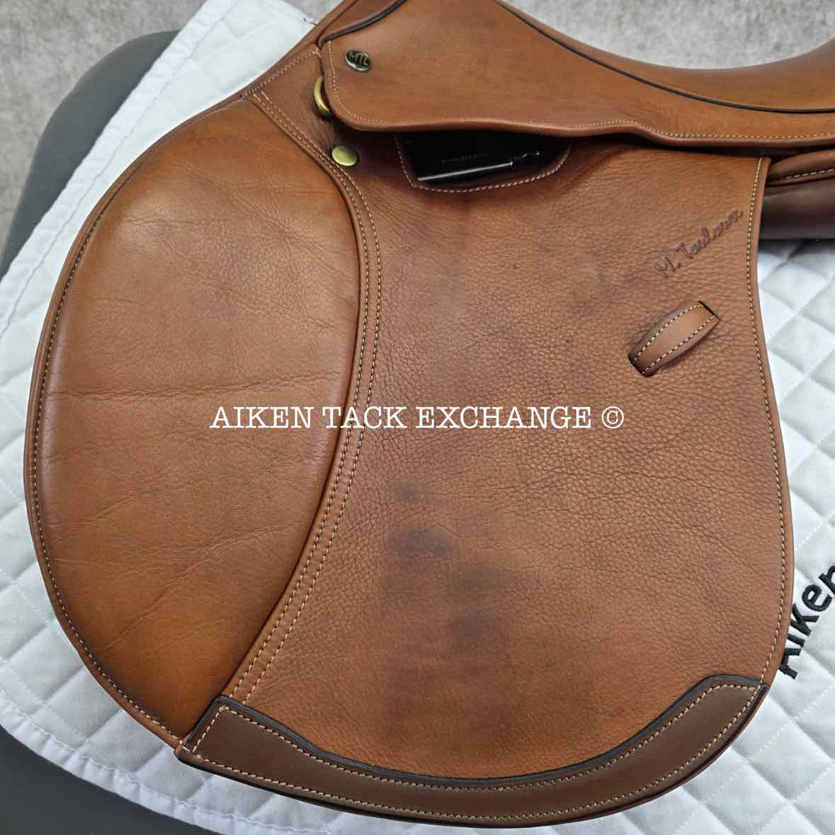 2011 Marcel Toulouse Annice Genesis Close Contact Jump Saddle, 17" Seat, Adjustable Tree, Foam Panels