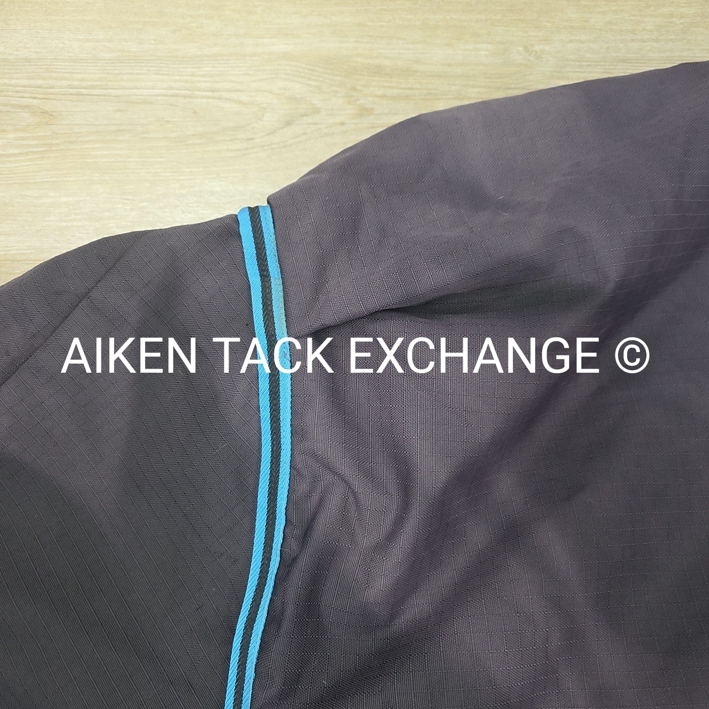 Shires Highlander 300 G Fill Turnout Blanket w/ Neck, 75"