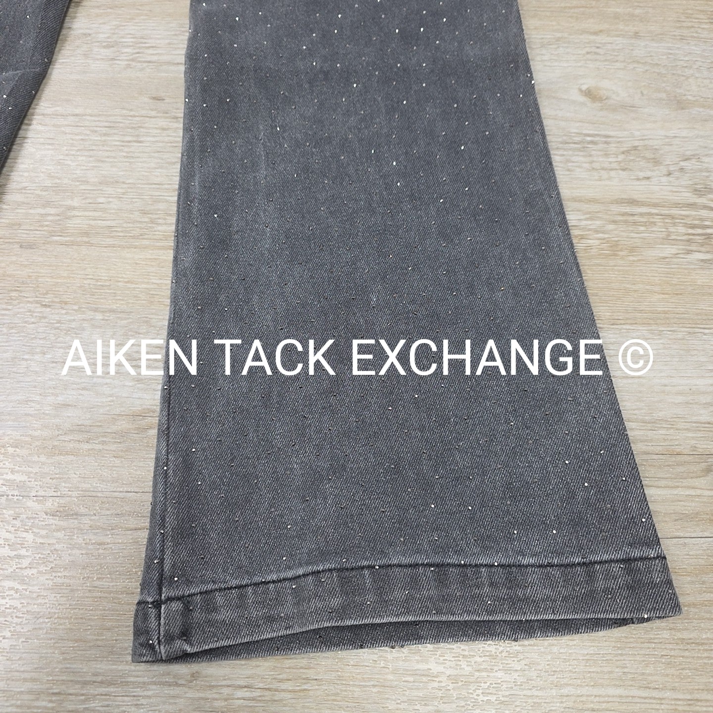 Skies Are Blue Elastic Waist Wide Leg Rhinestone Jeans, Women's Small