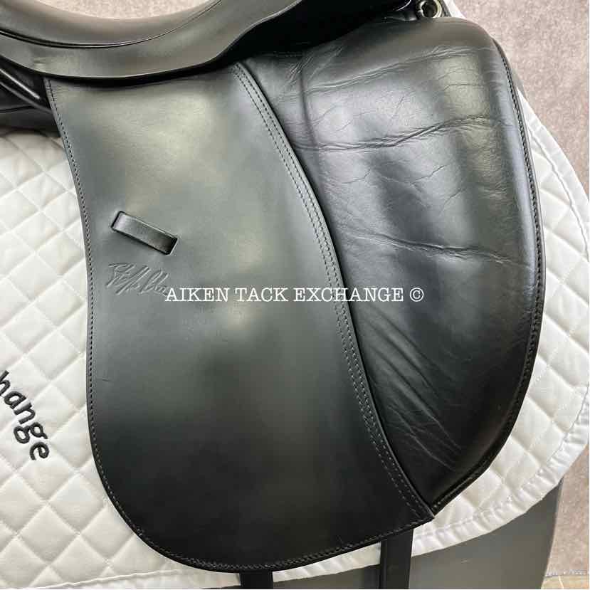 2014 Custom Saddlery Signature Steffen's Advantage Monoflap Dressage Saddle, 17.5" Seat, Adjustable Tree, Wool Flocked Panels