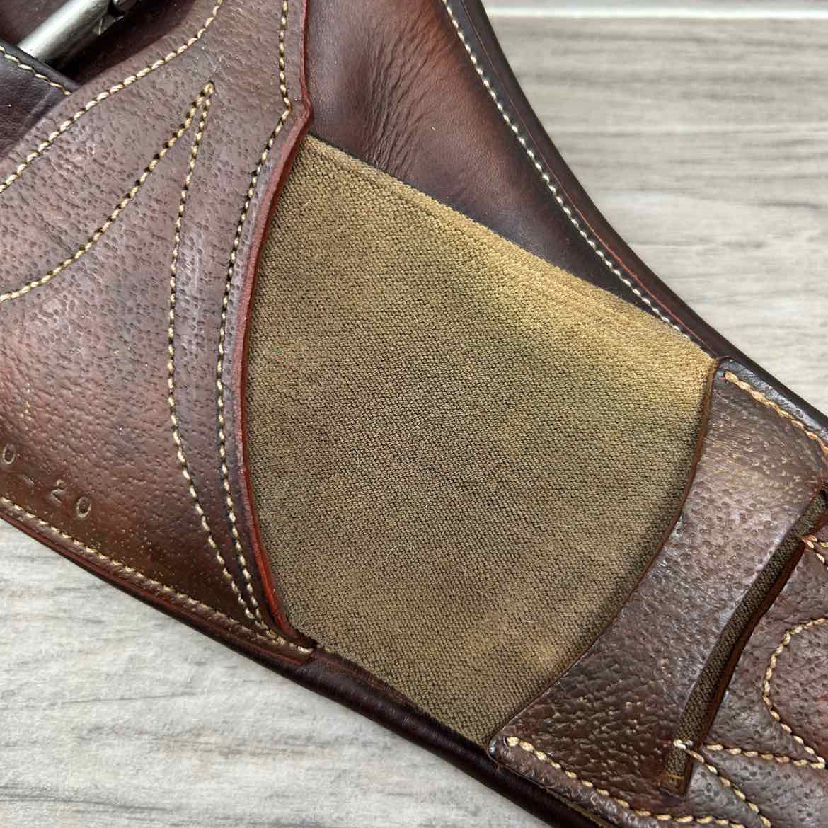 Devoucoux Short Girth, Brown, 20"