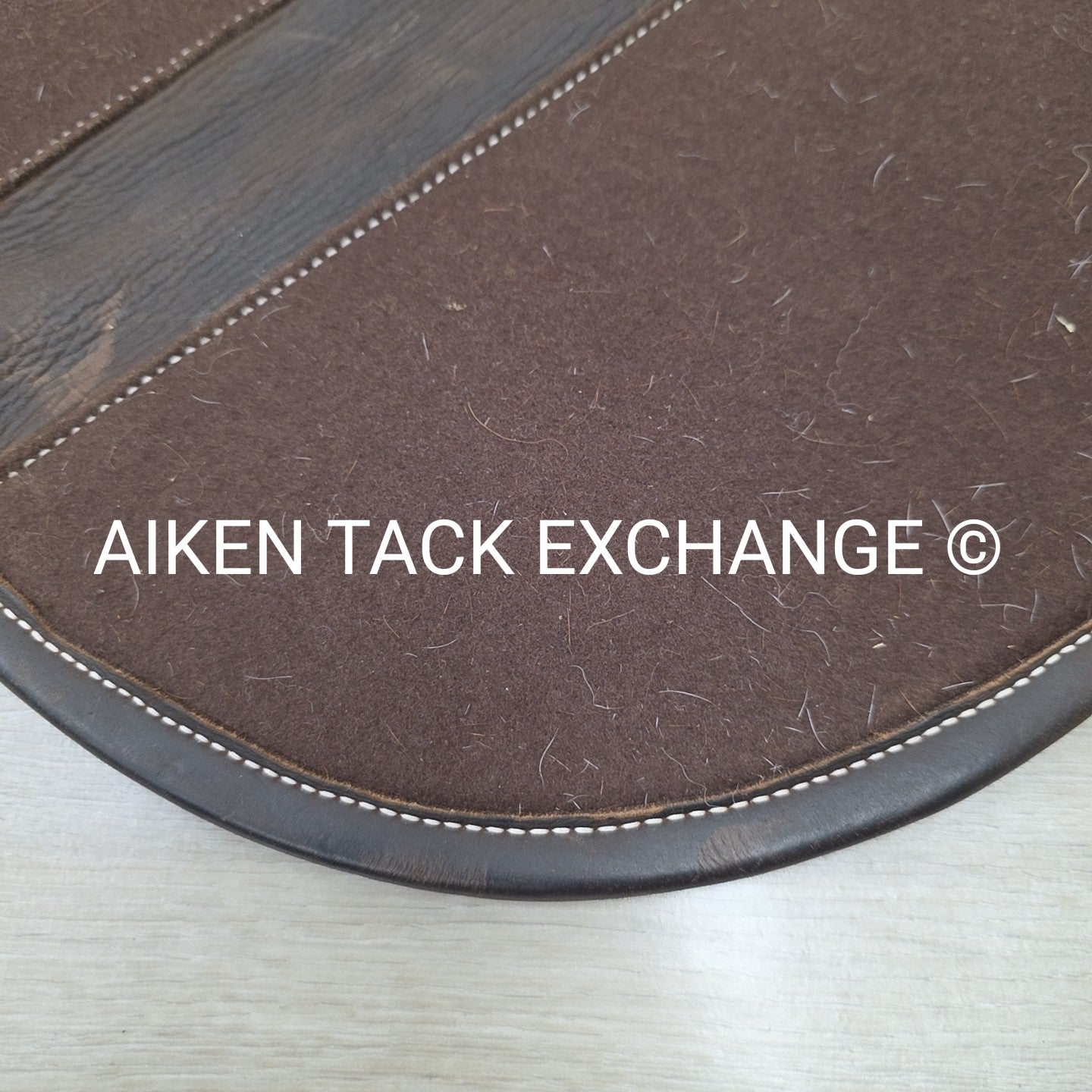 Voltaire Leather & Felt Half Pad