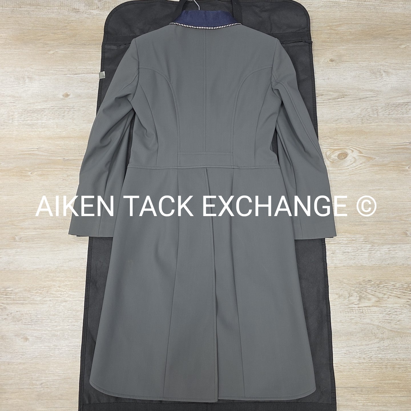 Equiline Mackenzie Bling Shadbelly, Size I 42 US 6