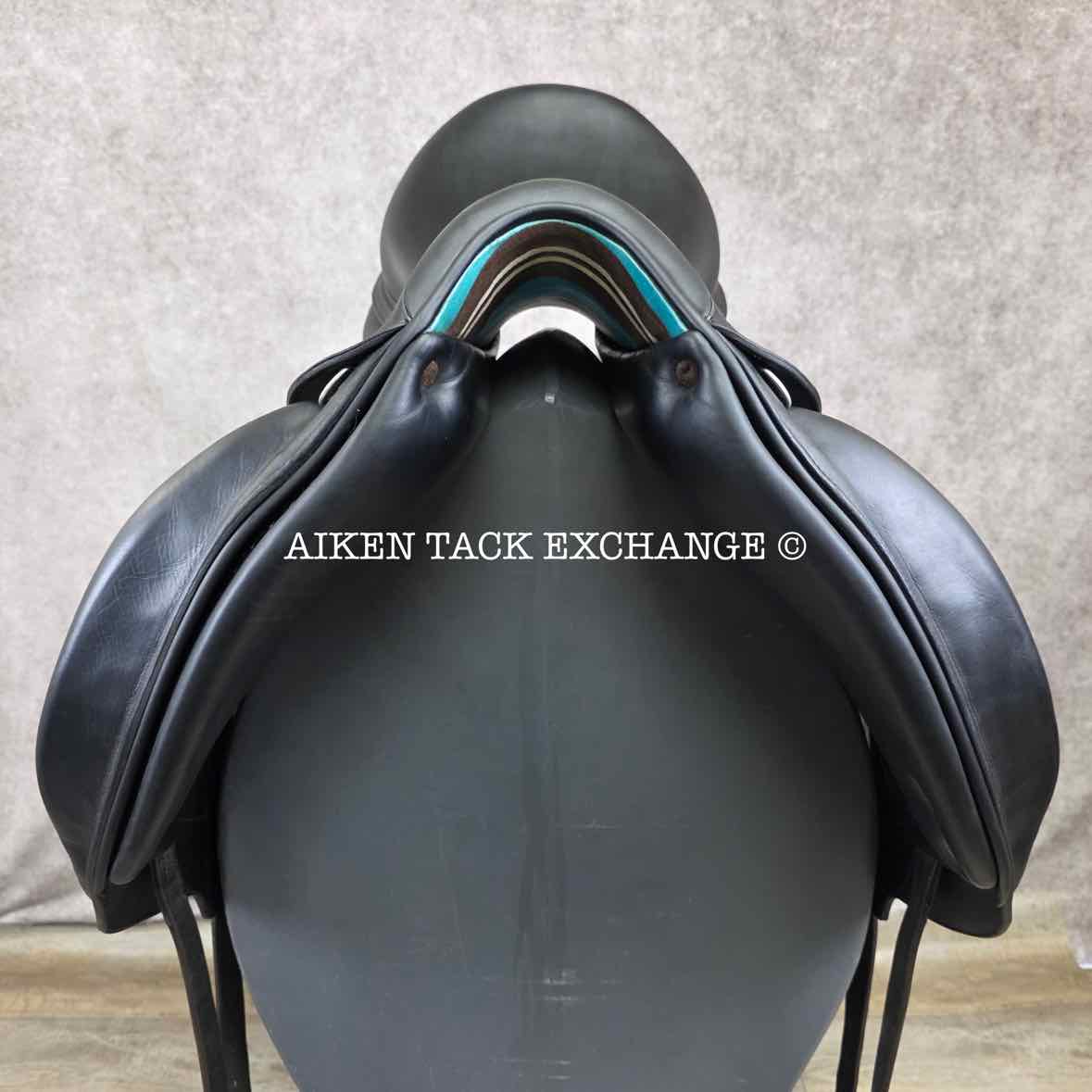 2015 Voltaire Adelaide Monoflap Dressage Saddle, 18" Seat, 3AA Flap, Medium Wide Tree, PRO Panels, Full Buffalo Leather