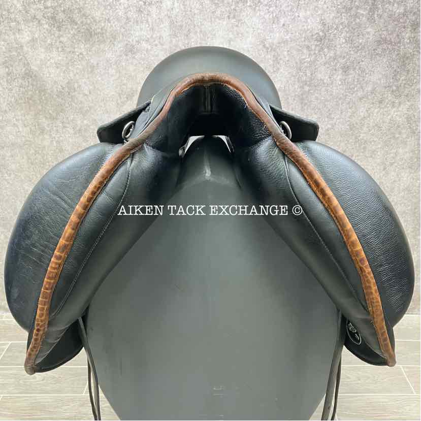 2018 Custom Saddlery Icon Star Monoflap Dressage Saddle, 17" Seat, Short Flap, Adjustable Tree, Wool Flocked Panels
