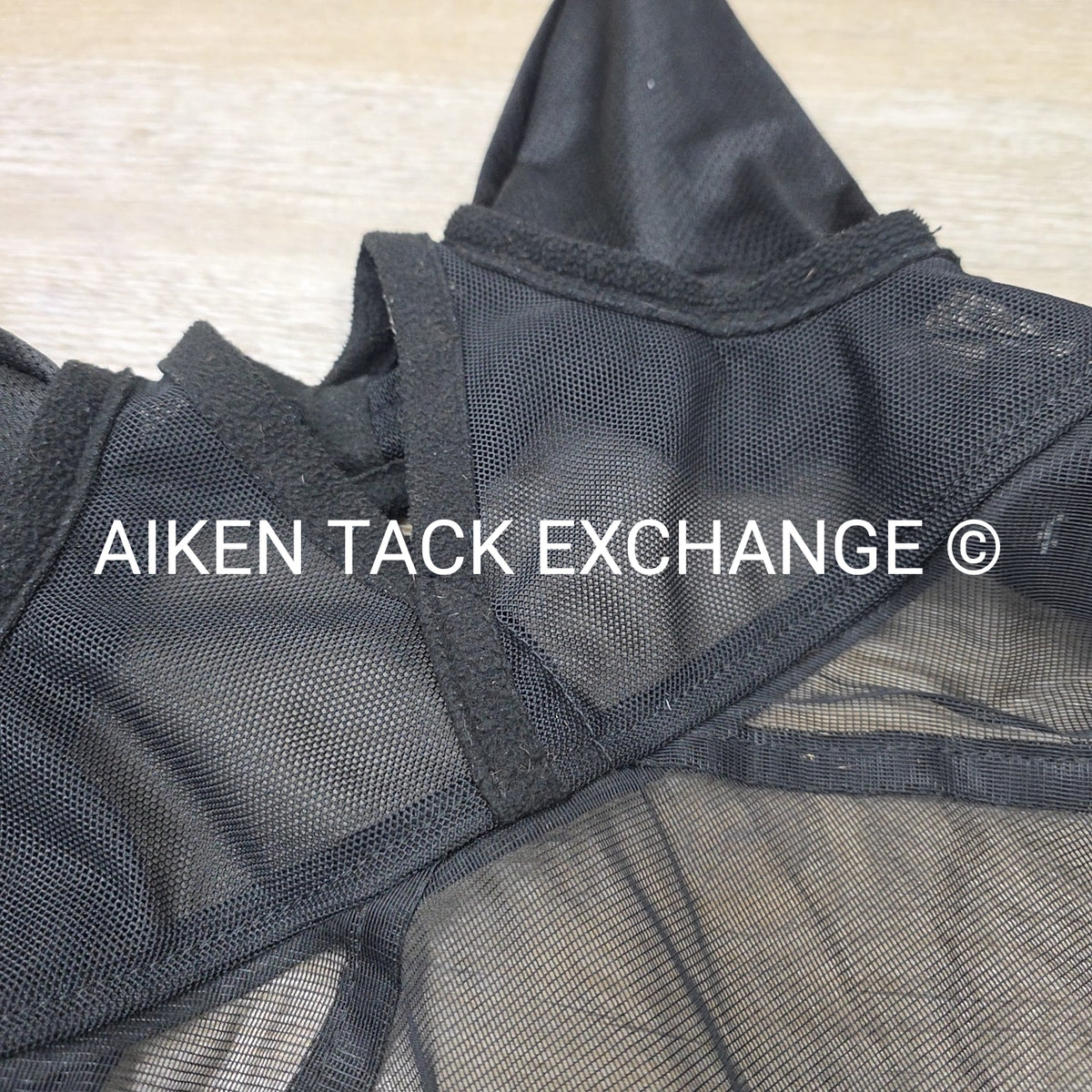 BARGAIN BUNDLE: Cashel & Unknown Brand Fly Mask with Nose & Ears, Size X-Large