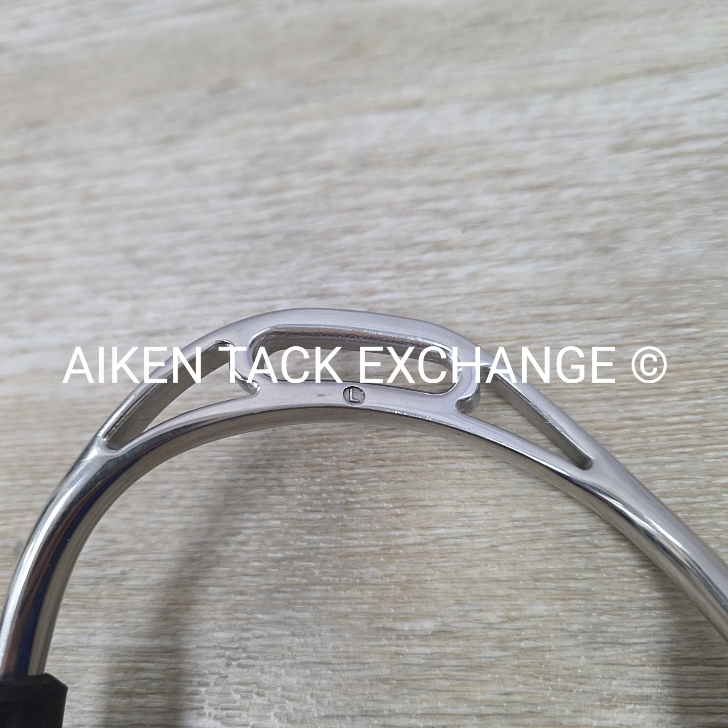 Herm Sprenger 4-F Bow Balance Stirrup Irons, 4"