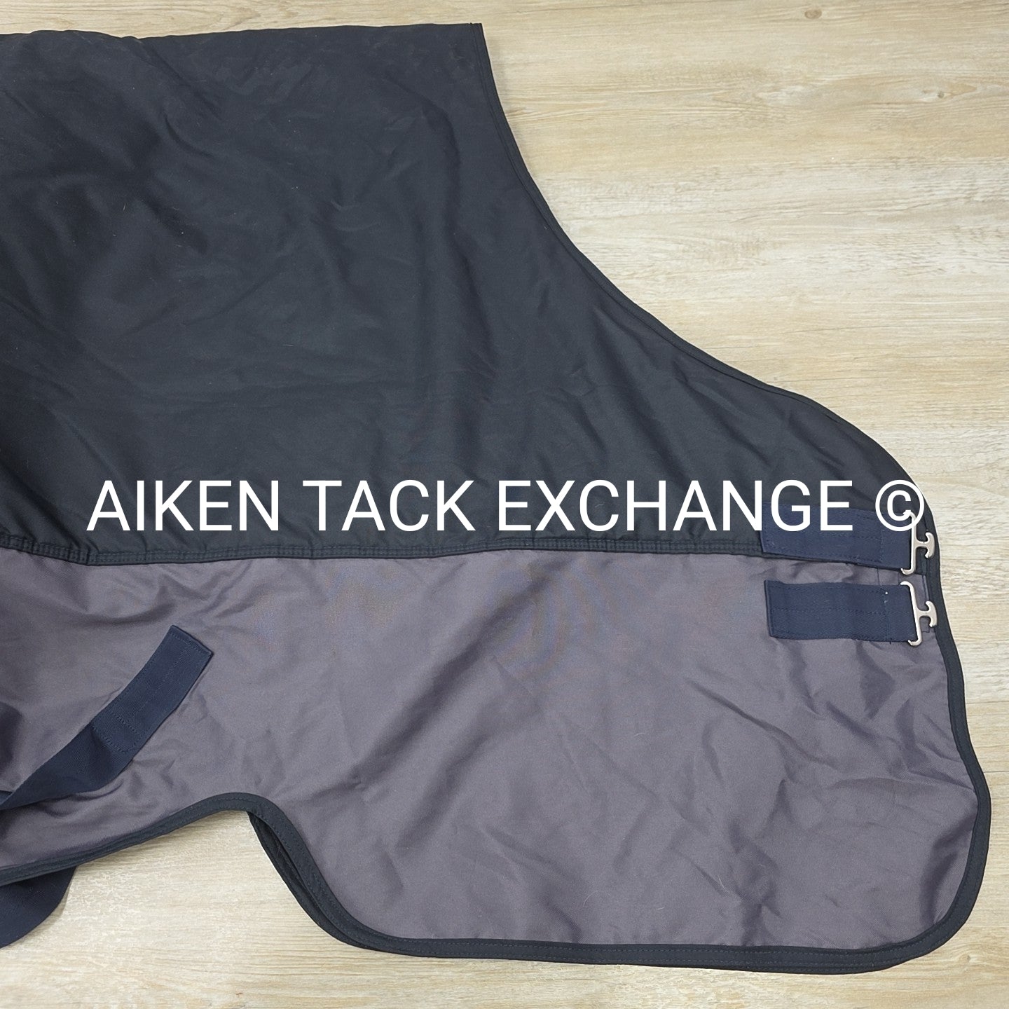 Horseware Mio 200 G Fill Medium Weight Turnout Blanket, 84"