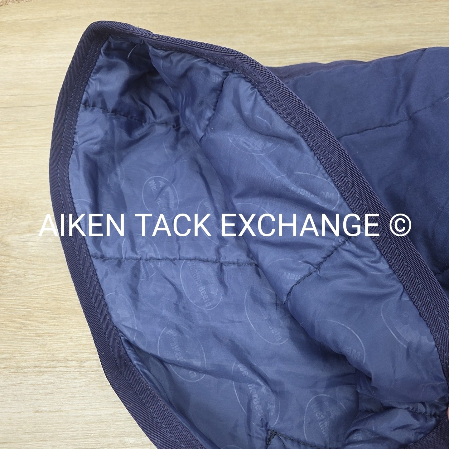 Weatherbeeta Under Rug Combo Neck, Medium Weight, Size 75" (blemishes)