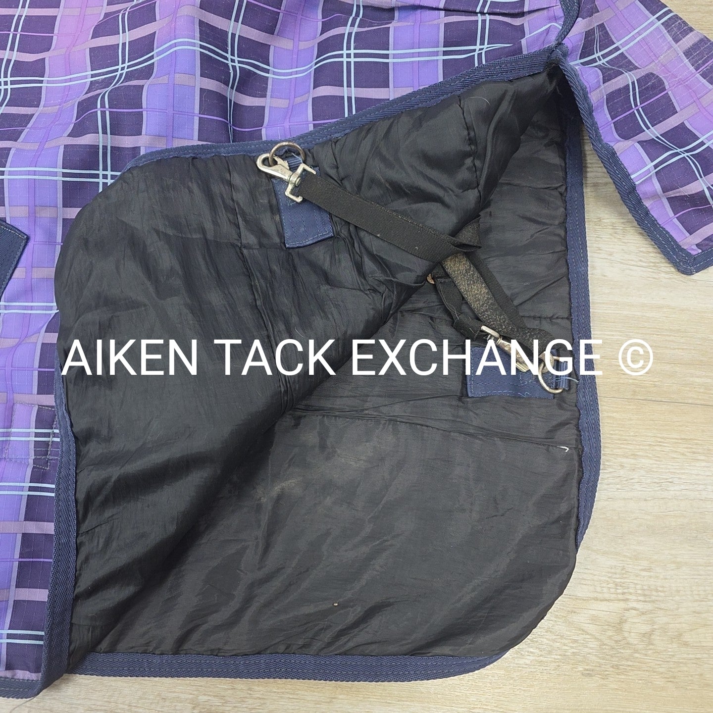 Schneiders Medium Weight Turnout Blanket, 72"