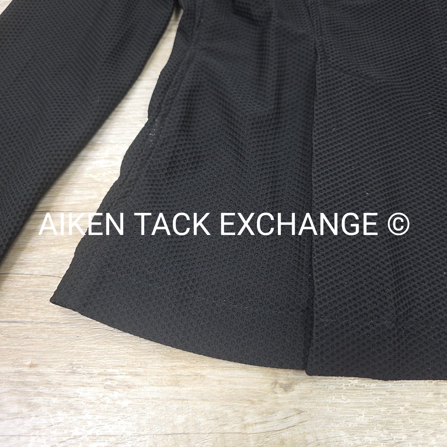 Dublin Mesh Show Coat, Women's 6 (missing 1 button)