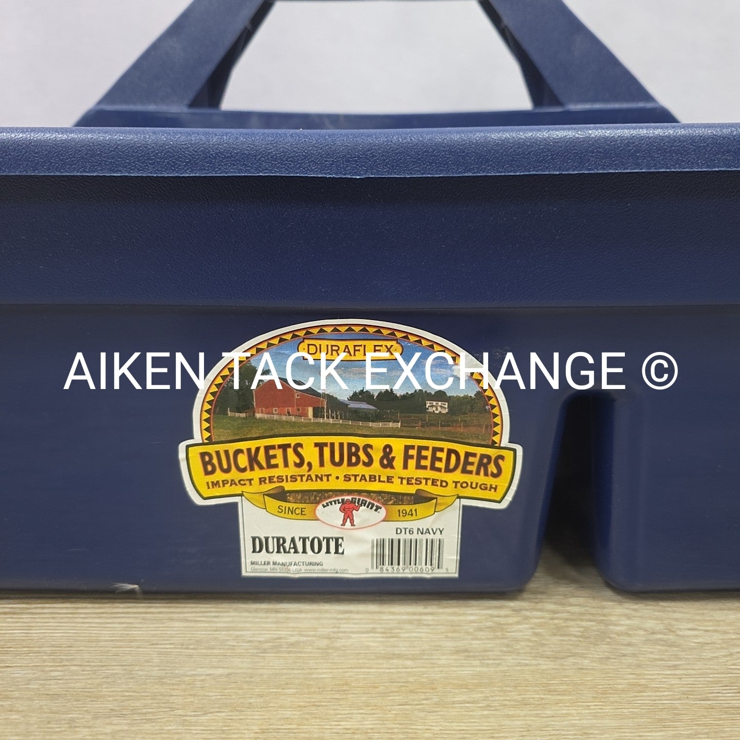 Duraflex Plastic Grooming Tote
